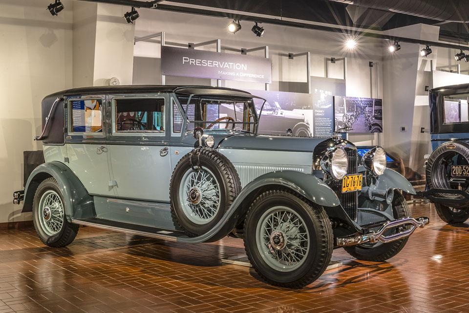 Lincoln Motor Car Heritage Museum