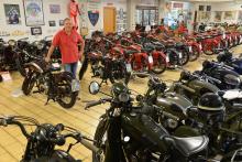 Collezione Guzzi, Elio Brunelli