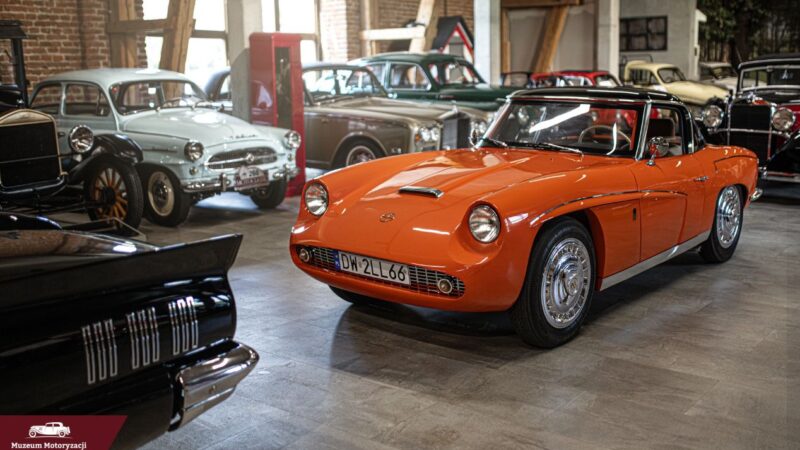 Motorisation Museum at Topacz Castle
