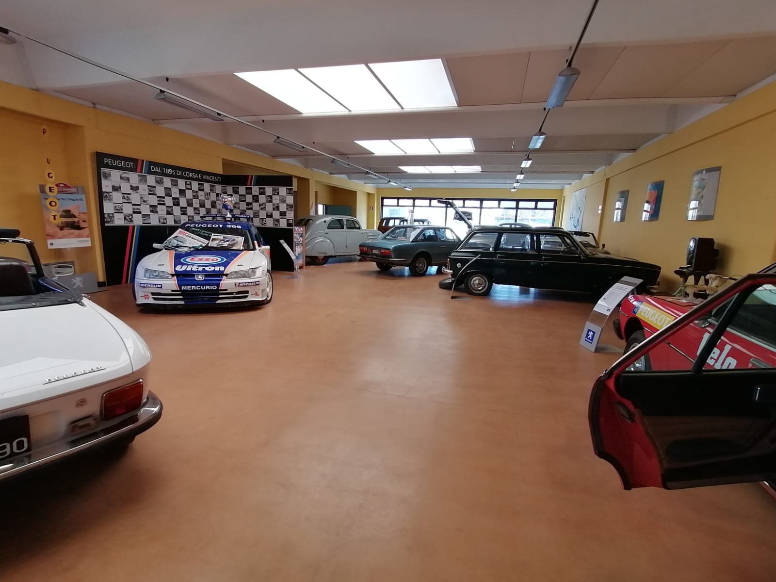 Peugeot Gallery, San Gimignano