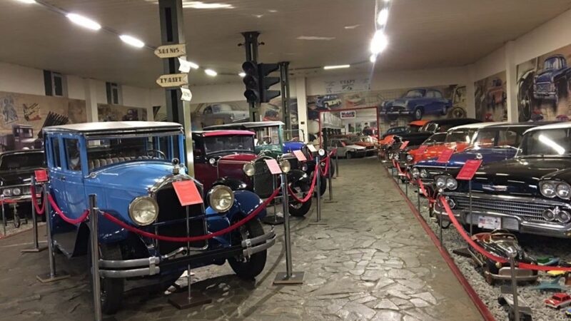 Museum of Old Cars and Military Technology