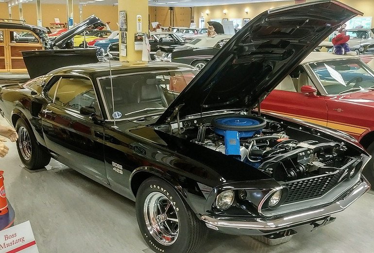 Vernon’s Antique Car Museum