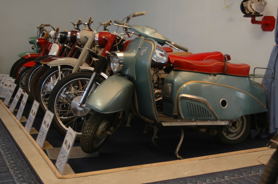 Péli Classic Motorcycle Collection