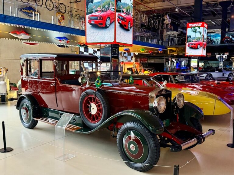 Parque Dream Car Displays Unique Austrian Car