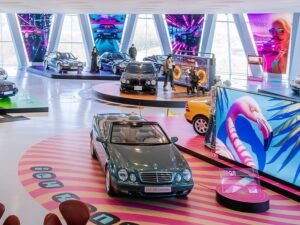 Mercedes-Benz Museum Extends Special “Youngtimer” Exhibition