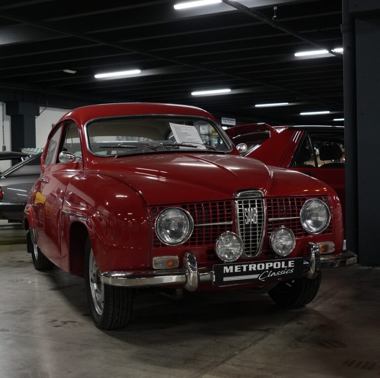 1967 Saab 96 V4 Arrives at Metropole Museum
