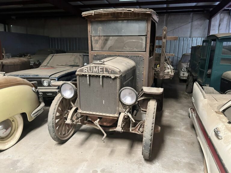 Aumann Auctions Announces Bright Museum Liquidation