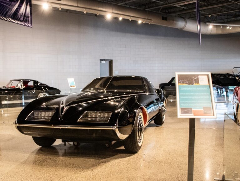 1977 Pontiac Phantom Enriches the Collection of Sloan Museum of Discovery
