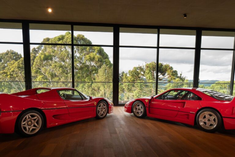 Ferrari F40 And F50 Arrive At Museu CARDE