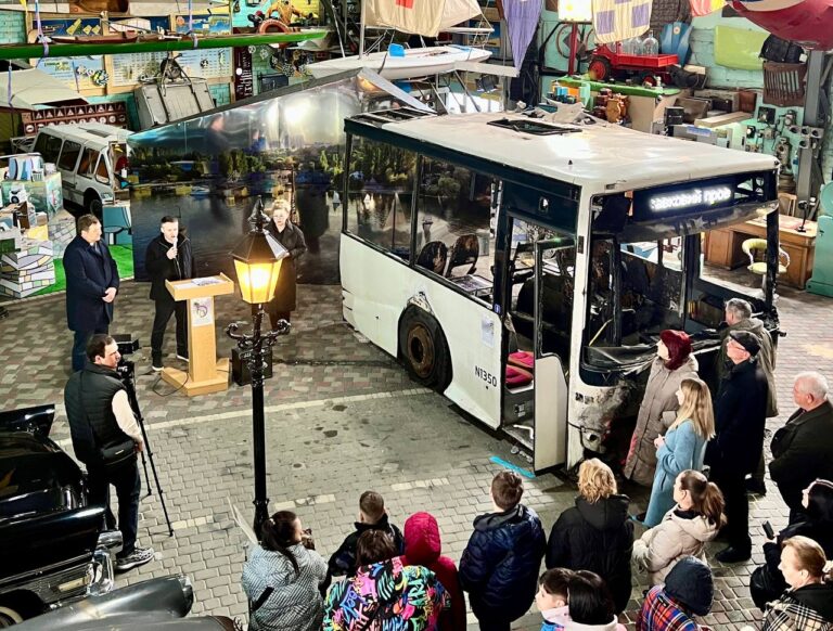 “Living Pages of the City’s History: Time of War” Exhibition Opens At Time Machines Museum in Dnipro