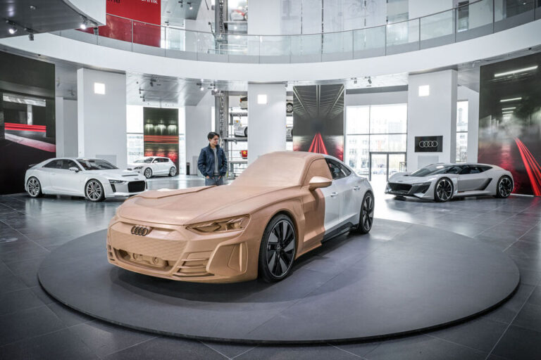 Audi museum mobile Displays “Design Legends”