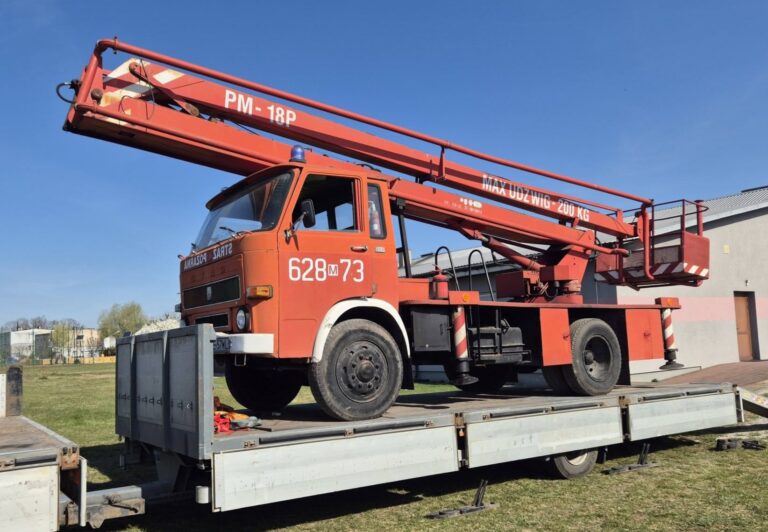 Nieborów Automotive Museum Acquires Star 29 Turntable Ladder