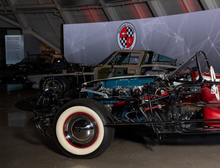 National Corvette Museum Installs Special Three-Car Display
