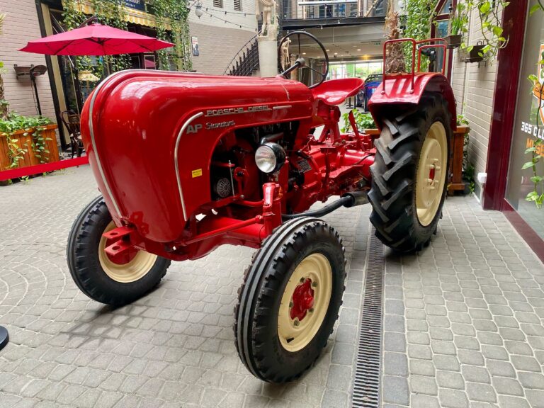365 Oldtimer Museum Adds 1957 Porsche-Diesel AP to Its Collection