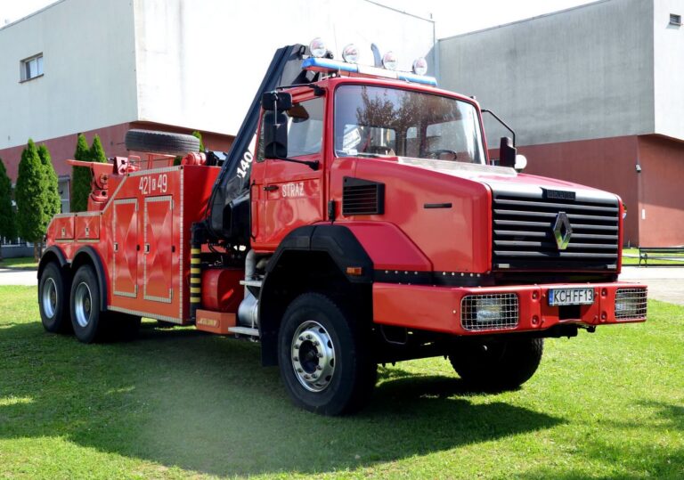 Central Museum of Firefighting in Mysłowice Welcomes 1993 Renault “Mega City” Rescue Vehicle