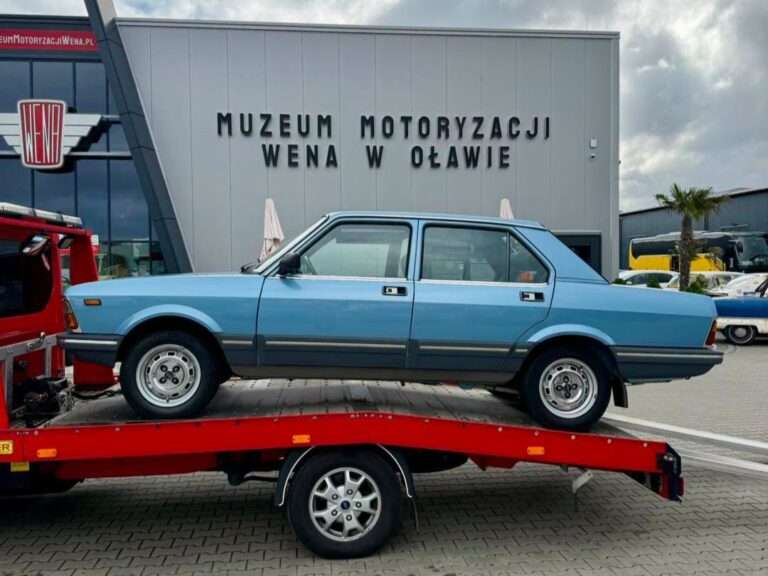 Motoring Museum Wena Acquires Mint Fiat Argenta, “Barn Find” 1975 Mercedes-Benz S-Class