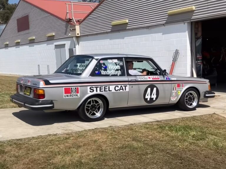 Volvo 242 GT Race Car Arrives at National Motor Racing Museum