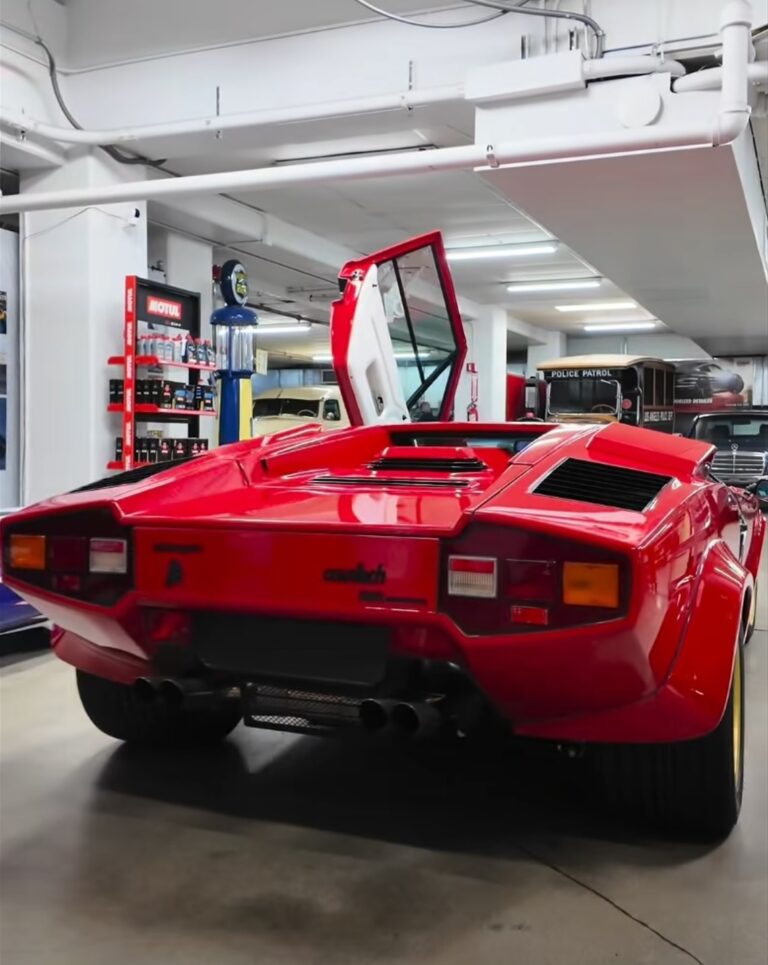 Lamborghini Countach LP5000 QV Joins The “World’s Fastest” Exhibit at Petersen